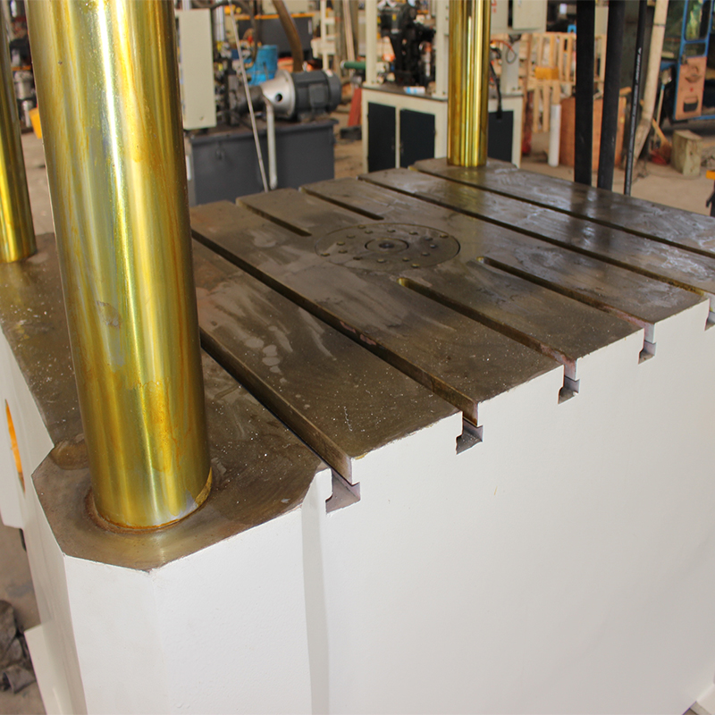 315噸快速拉伸四柱液壓機